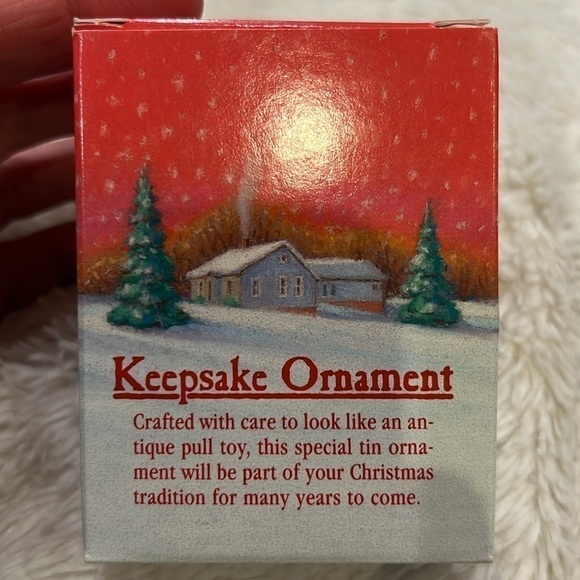 1988 Hallmark Keepsake Tin Ornament Sailing! Sailing!  3" x 2 .6 "  Vintage Tin. - Picture 3 of 9
